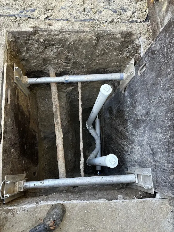 Experienced plumber completing Gas Line Repair work in Aquia Harbour